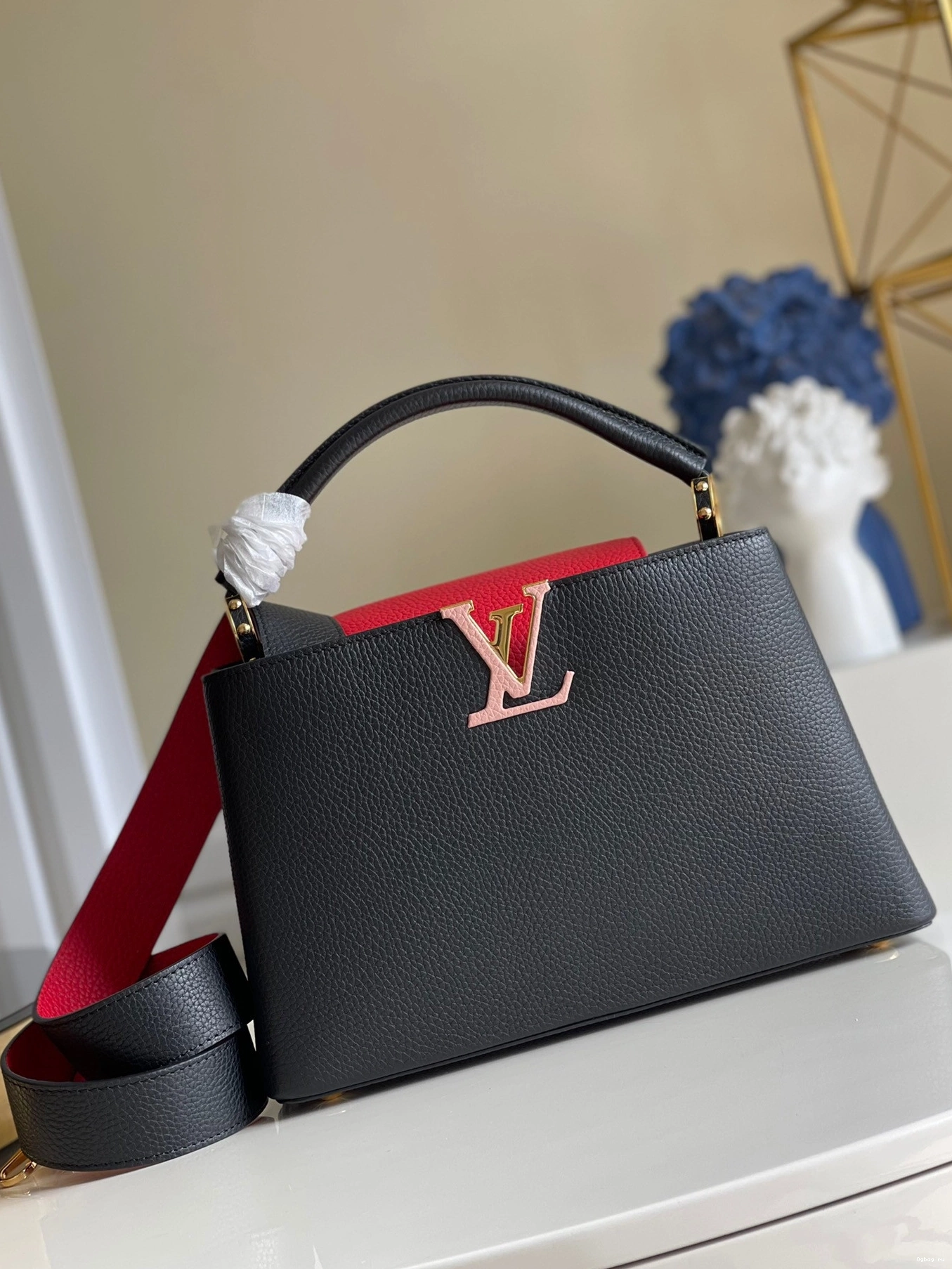 CAPUCINES PM LOUIS VUITTON 0813
